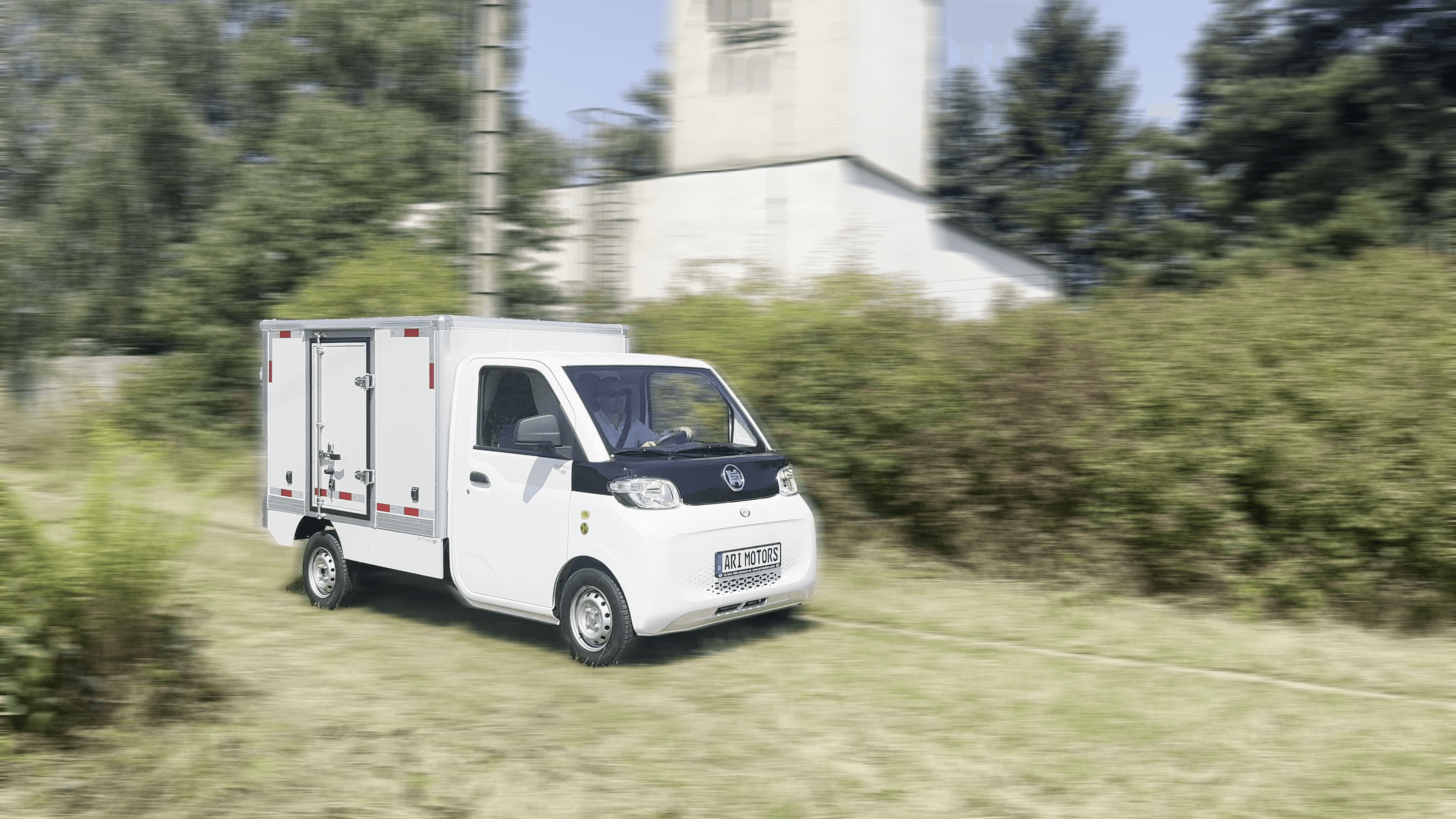 ARI 458 Pro test: How much ground clearance and climbing ability does the e-transporter have?