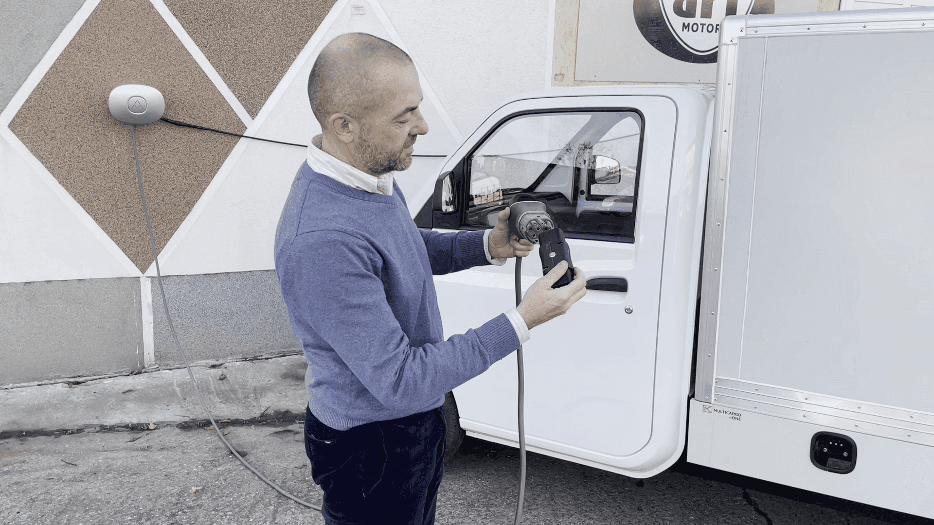 ARI 458 Pro E-Transporter laden: Alle Lademöglichkeiten einfach erklärt