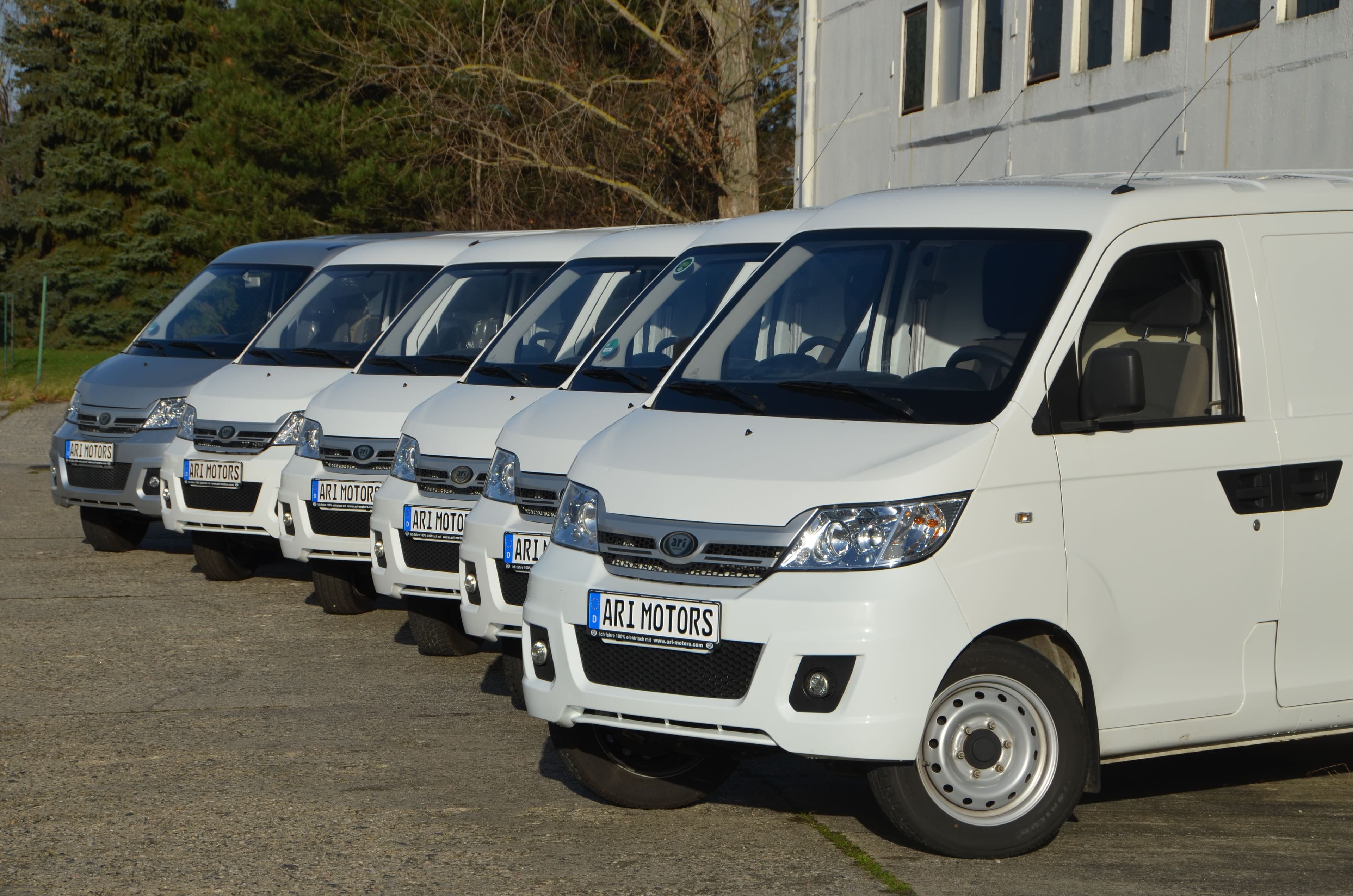Rent an ARI: Rent an ARI 901 electric van from €49 per day!