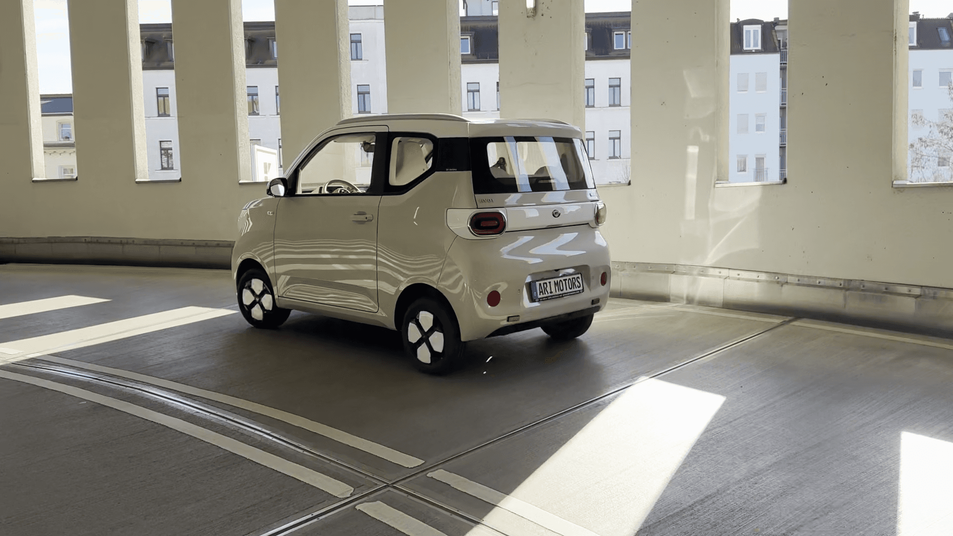 ARI Motors Elektroautos: Welche Finanzierungsmöglichkeiten gibt es?