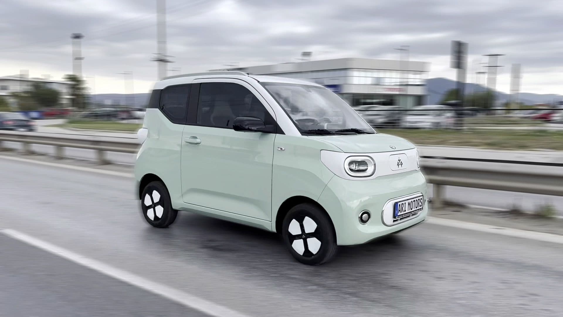 ARI Bruni: Das Viersitzer Elektroauto begeistert die deutsche und europäische Presse