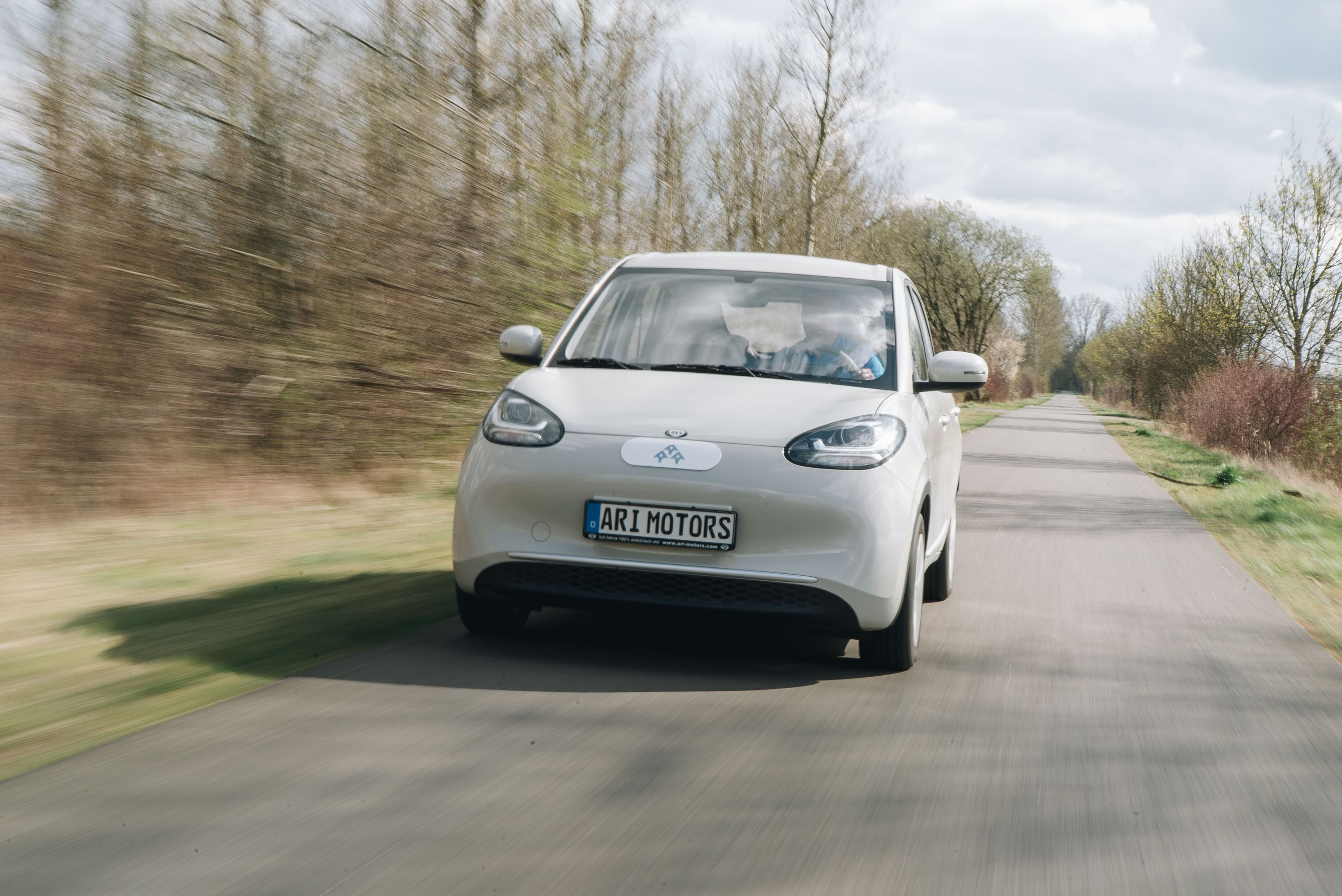 Vom Freiberufler bis zur GmbH: Wer darf die 75 Prozent Sonderabschreibung für E-Fahrzeuge nutzen?