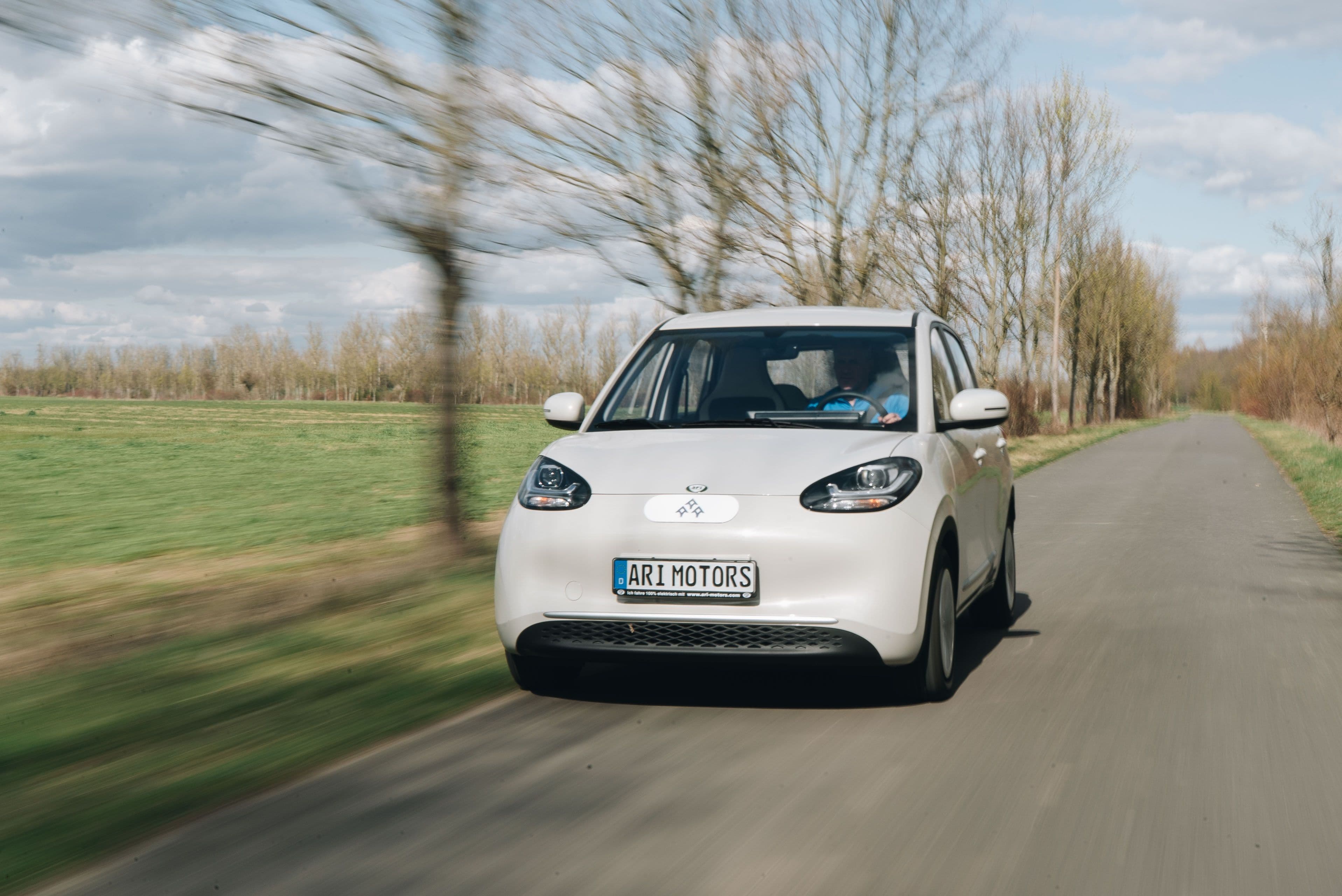 Sonderabschreibung für mobile Pflegedienste – mit ARI Elektrofahrzeugen aktiv Steuern sparen