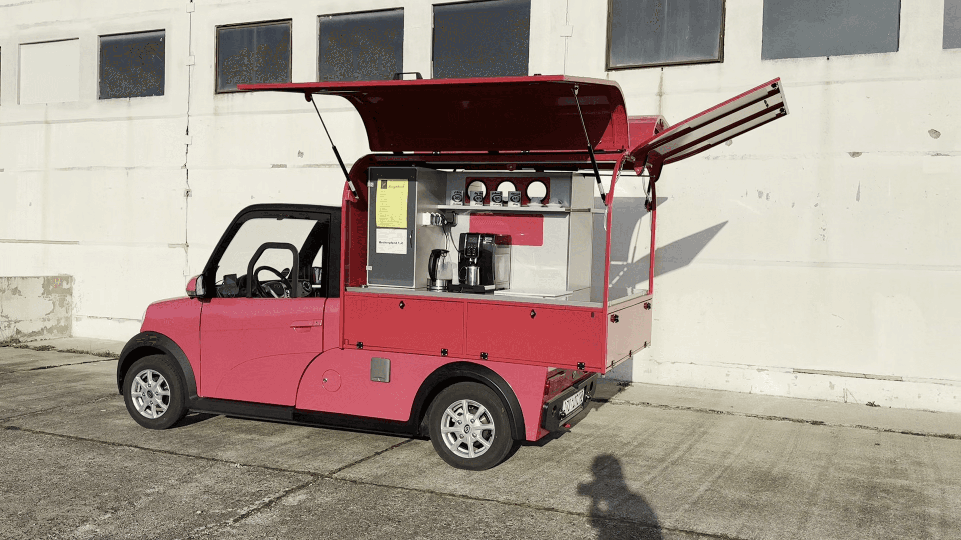 ARI 458 Kaffeemobil: Der nachhaltige Coffee Truck für mobile Baristas als Alternative zum Coffeebike