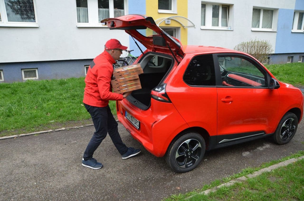 Fuhrparkmanagement der Zukunft: EV-Technologien und GPS-Ortung steigern Flottenleistung und sparen Kosten