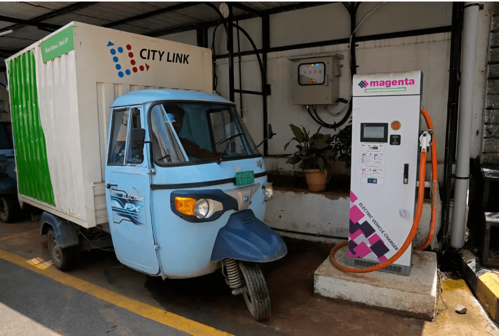 Indie: Jeden z najszybciej rozwijających się rynków małych pojazdów elektrycznych na świecie!