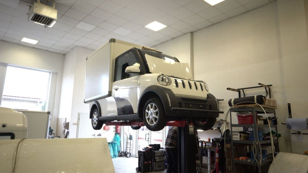 Was kostet die Werkstattstunde bei ARI Motors? Werkstattkosten niedriger als der Durchschnitt