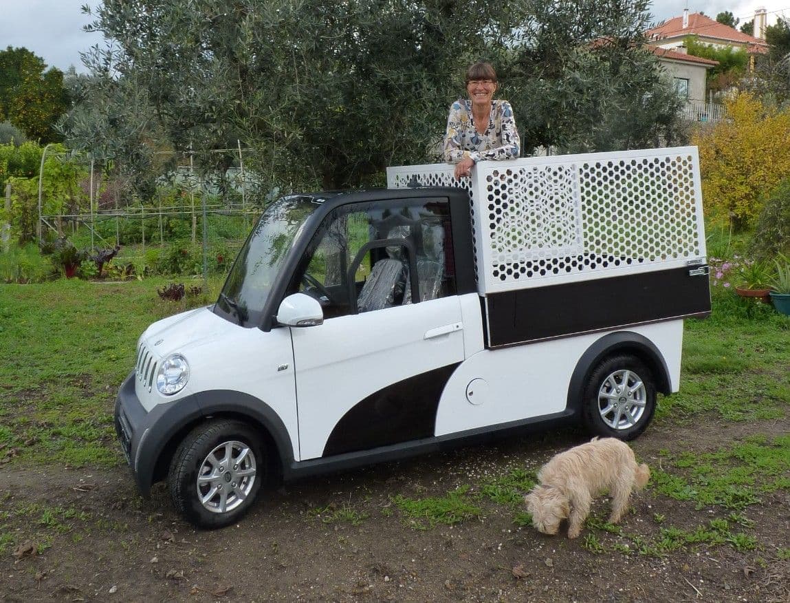 ARI 458 pick-up s pletivovou nástavbou v Portugalsku