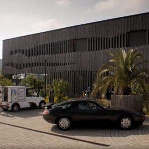 Elektromobil ARI 458 v německém kriminálním seriáli SOKO Stuttgart